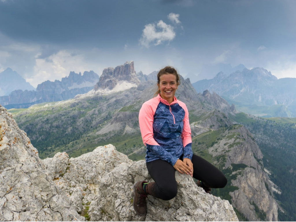tiefe Freude auf dem Berggipfel